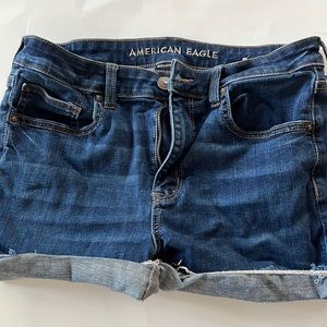 Womens Jean shorts American eagle size 12